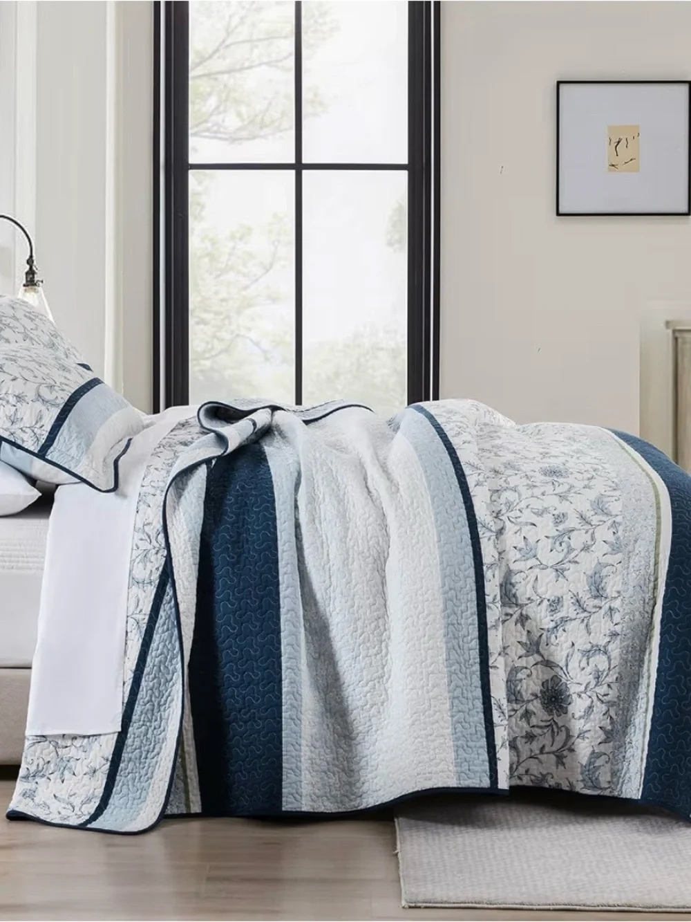 Reversible Floral and Stripe Quilt Set in Blue and White